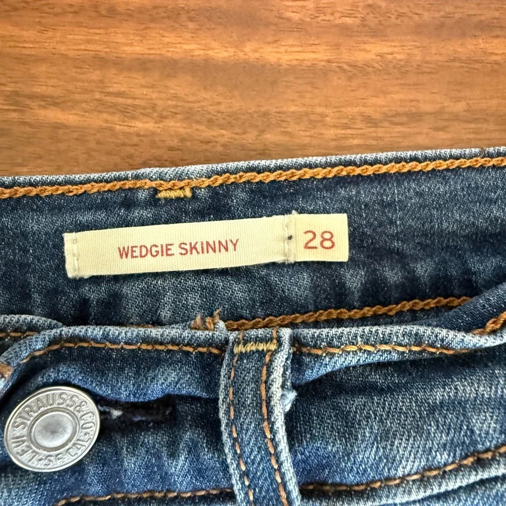 Levis Wedgie Skinny Jeans‎ Womens W28 Blue High Rise Button Fly Denim Classic